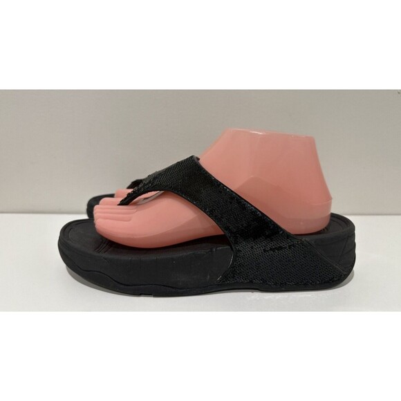 FitFlop women size US 8 UK 6 EU 39 black sequences slip-on thong flip flops - Picture 5 of 13